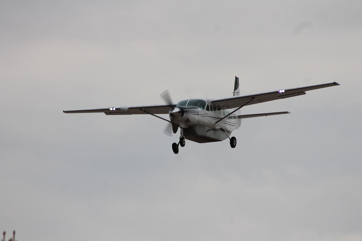 Gran Canyon Airlines N186GC On Approach for Boulder City Airport