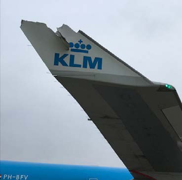 B789 B744  Amsterdam 2019 747 wingtip dmg